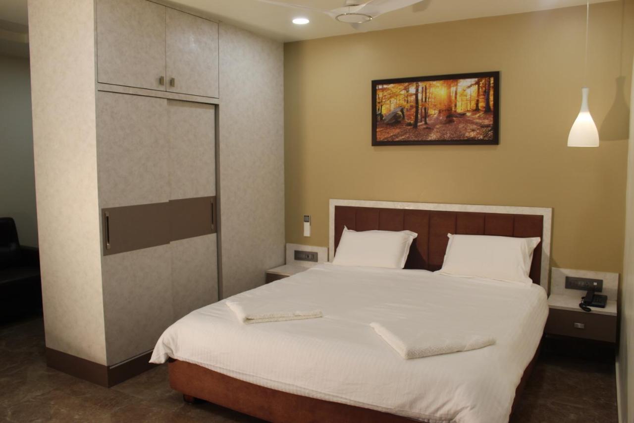 Hotel Kumbhakarna Guntūr Extérieur photo